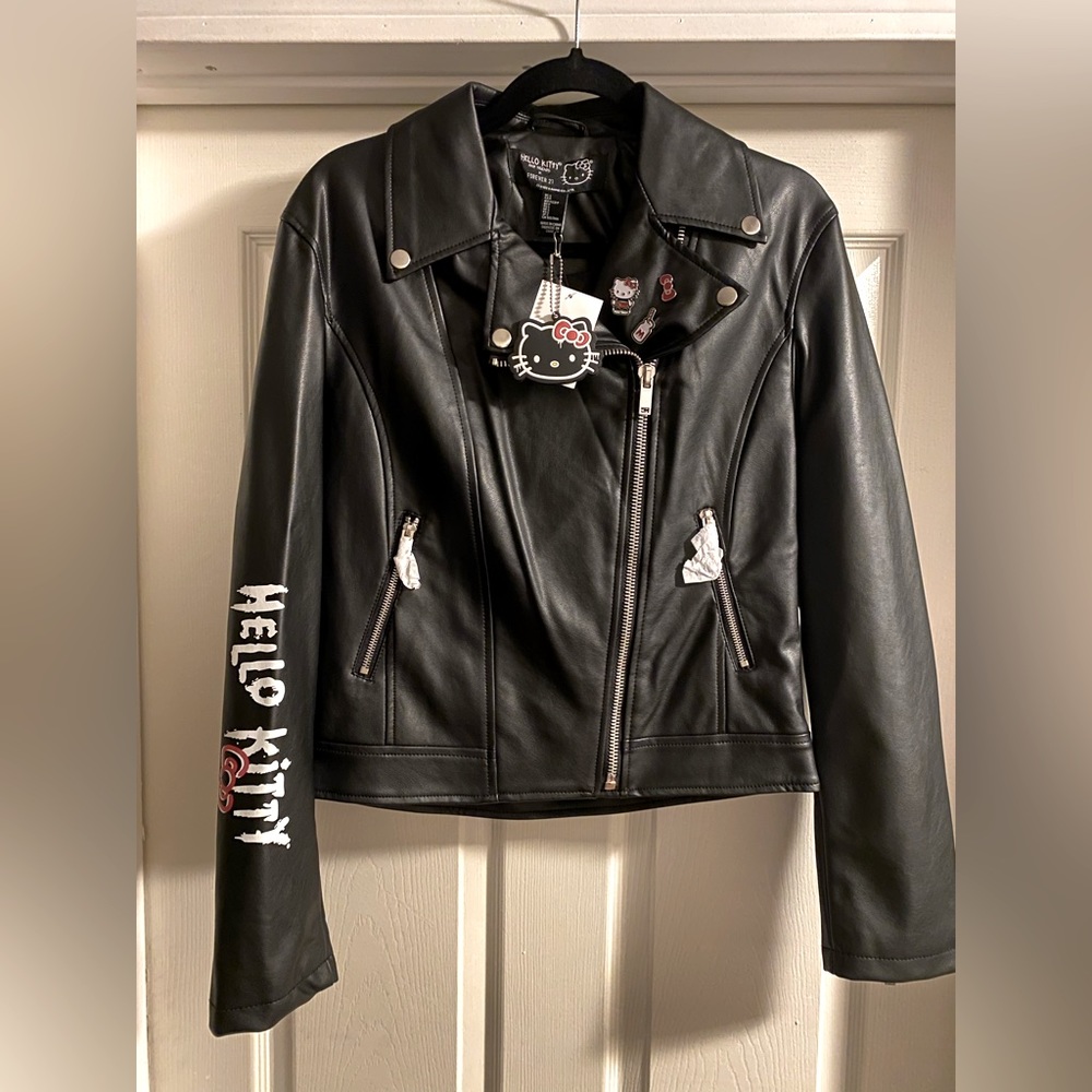 FOREVER 21 | Hello Kitty & Friends Moto Jacket